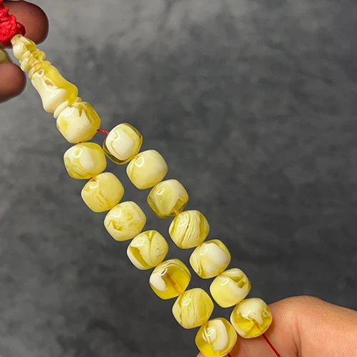 مستكة تركي شبيه الكهرب